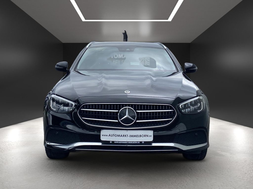 Mercedes-Benz E 300 2022