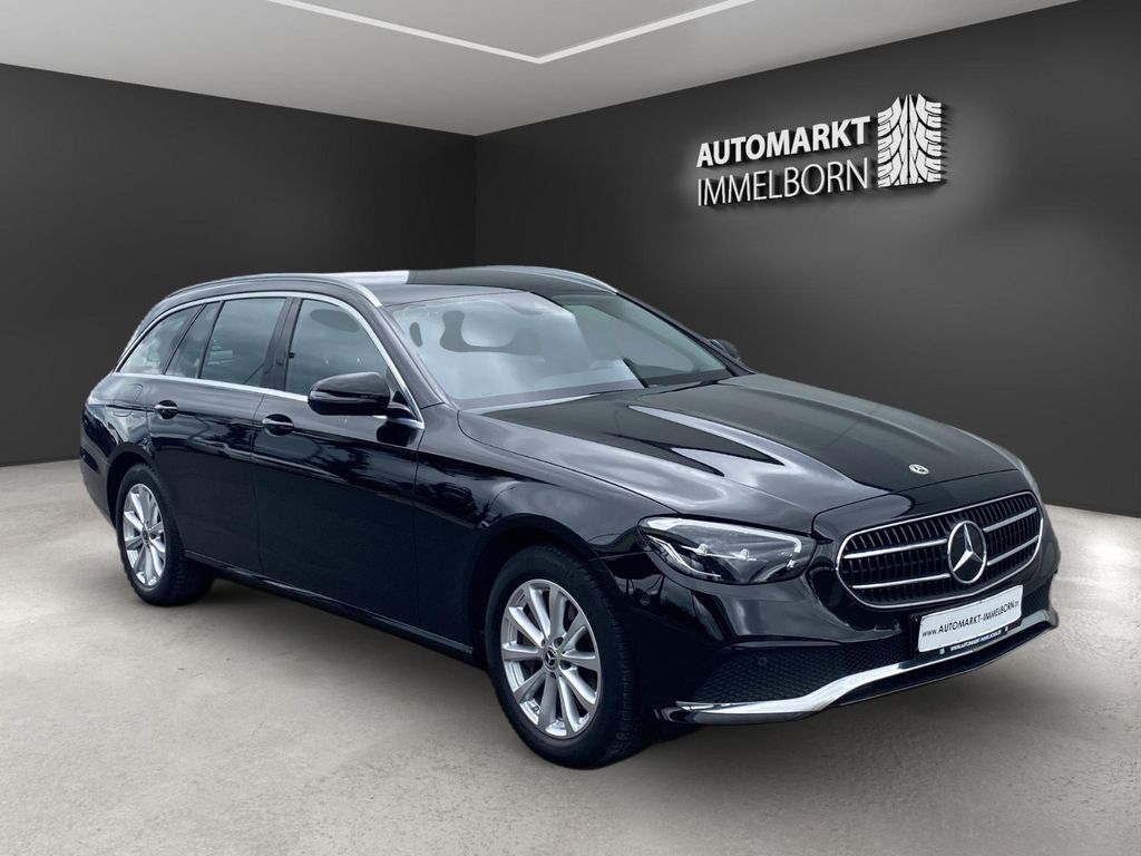 Mercedes-Benz E 300 2022