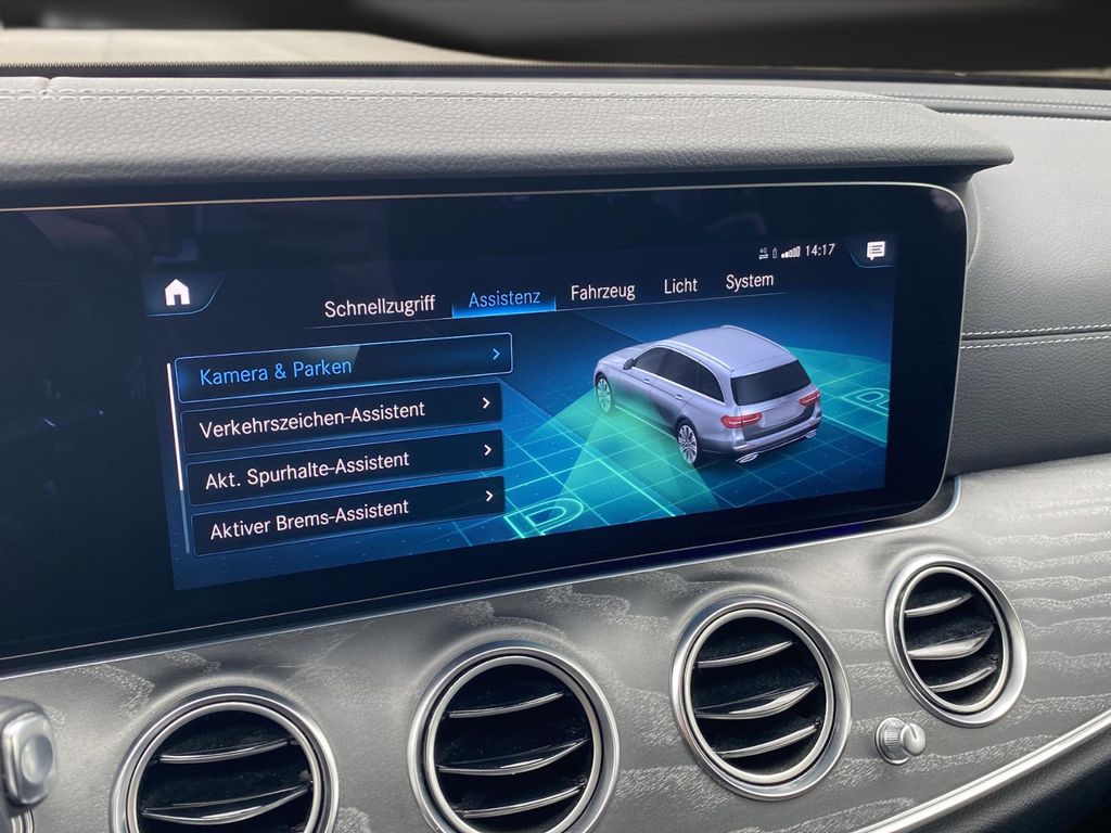 Mercedes-Benz E 300 2022