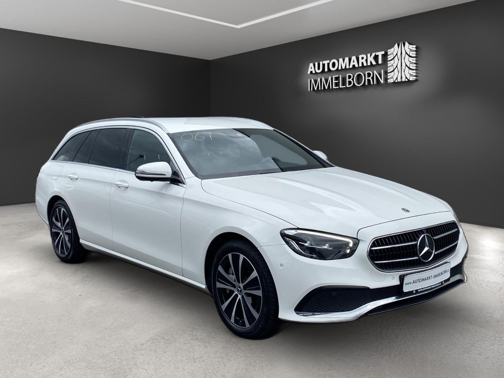 Mercedes-Benz E 300 2022