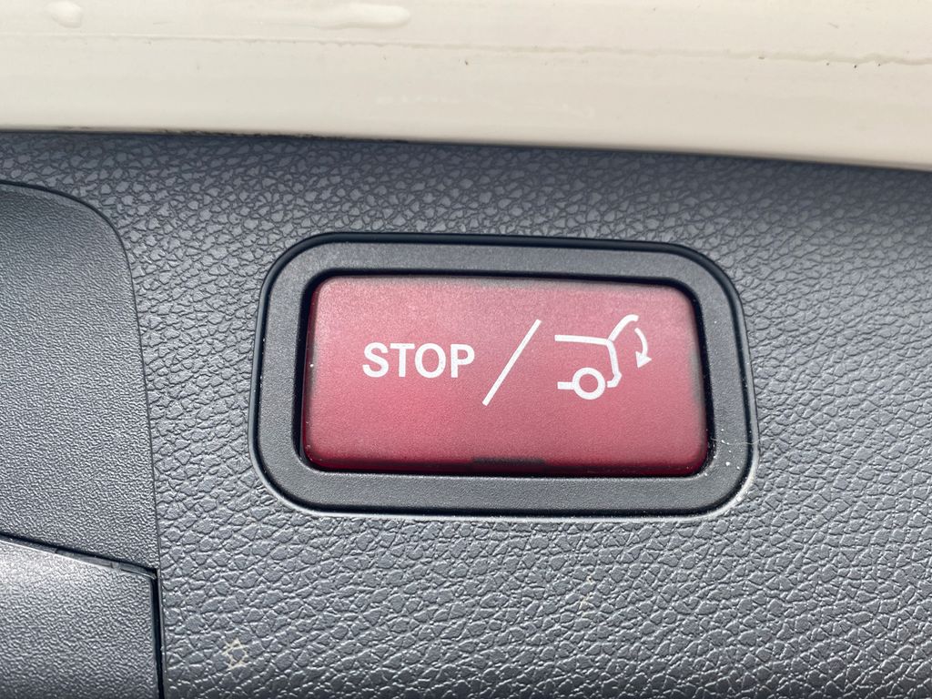 Mercedes-Benz E 300 2022