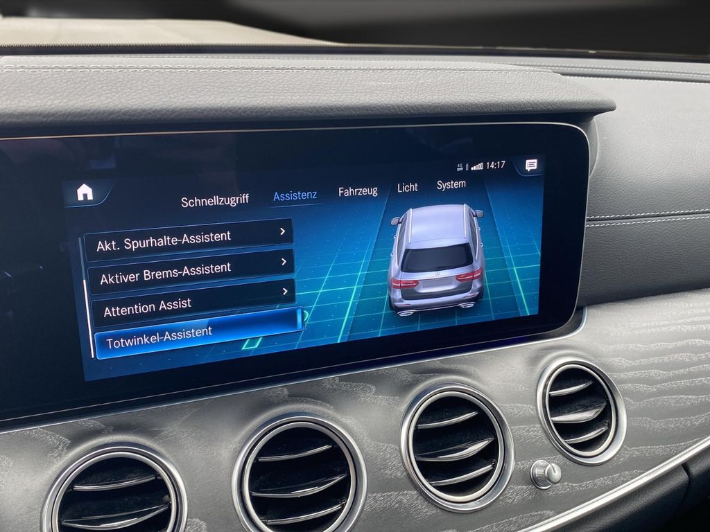 Mercedes-Benz E 300 2022