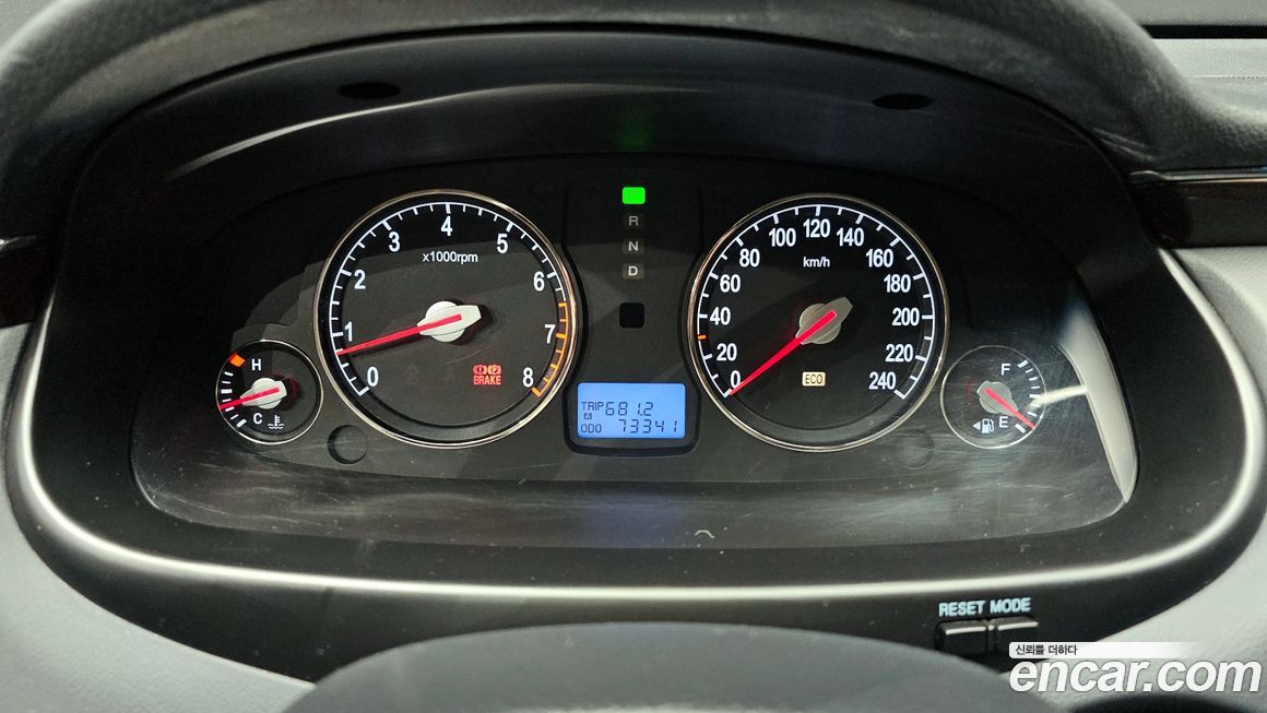 Hyundai Grandeur 2010