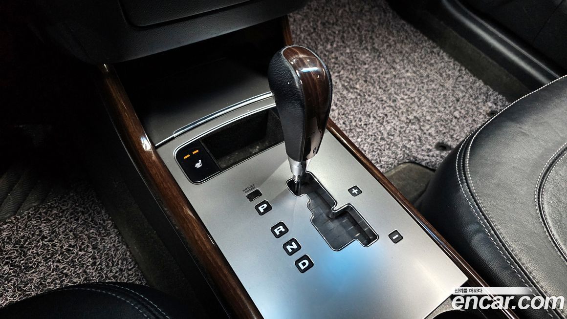 Hyundai Grandeur 2010