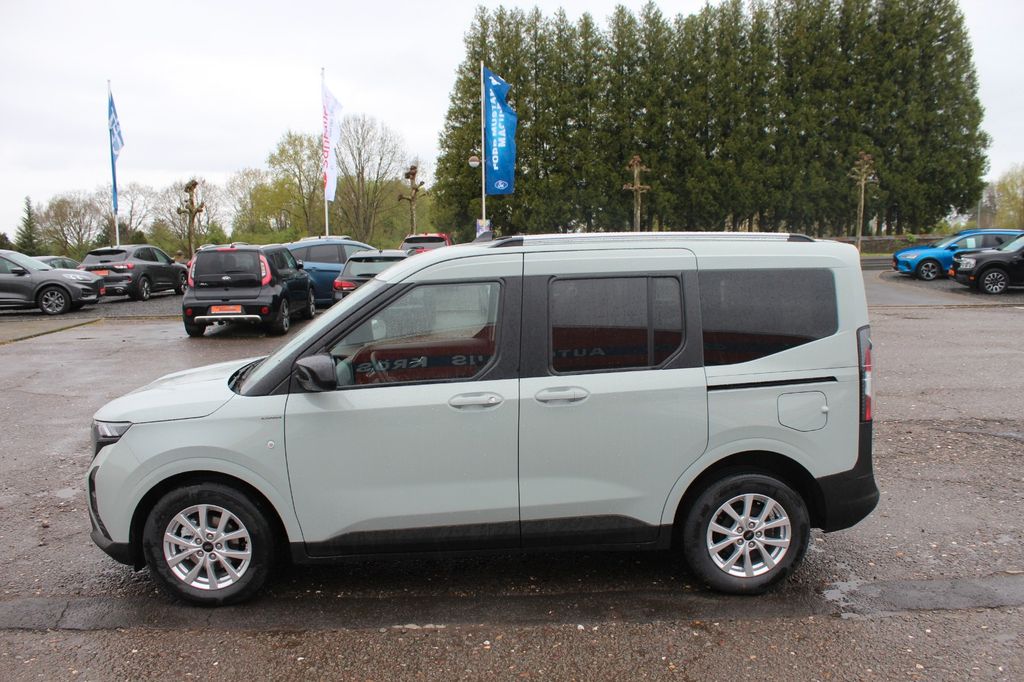 Ford Tourneo Courier 2025