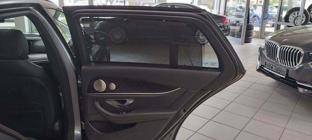 Mercedes-Benz E 400 2022