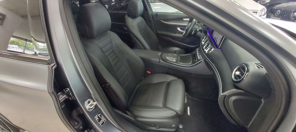 Mercedes-Benz E 400 2022