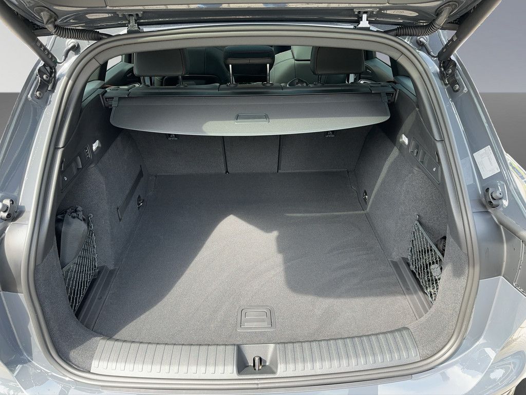 Audi SQ6 e-tron 2024