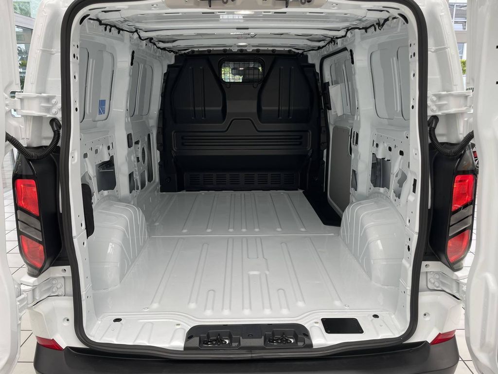 Ford Transit Custom 2025