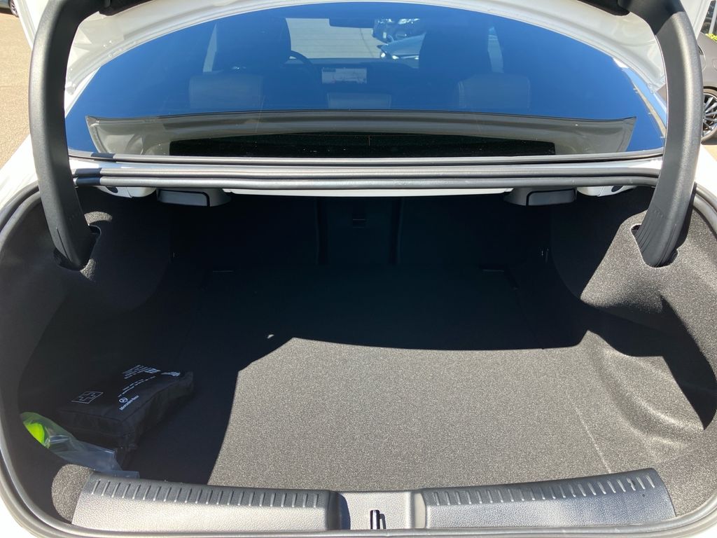 Mercedes-Benz CLA 180 2025