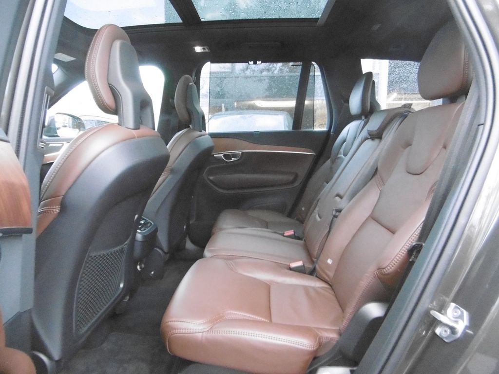 Volvo XC90 2020
