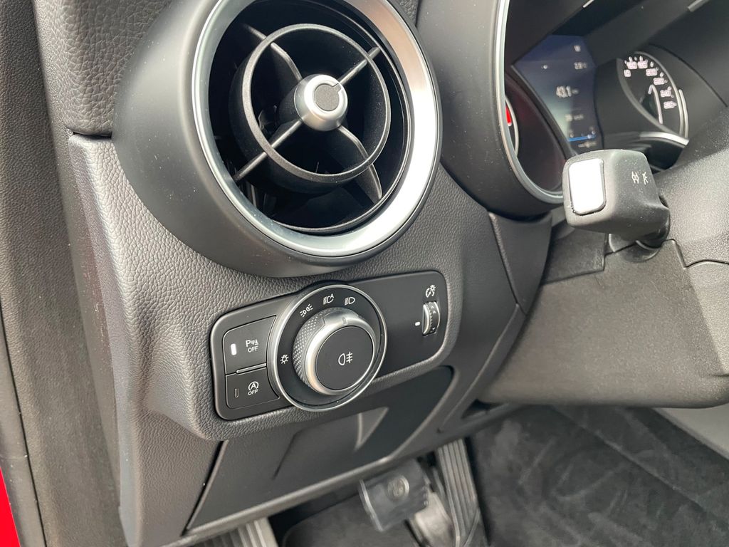 Alfa Romeo Stelvio 2020