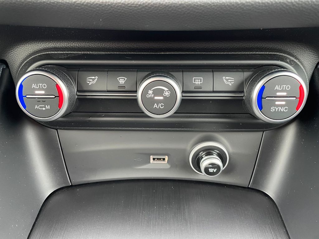 Alfa Romeo Stelvio 2020