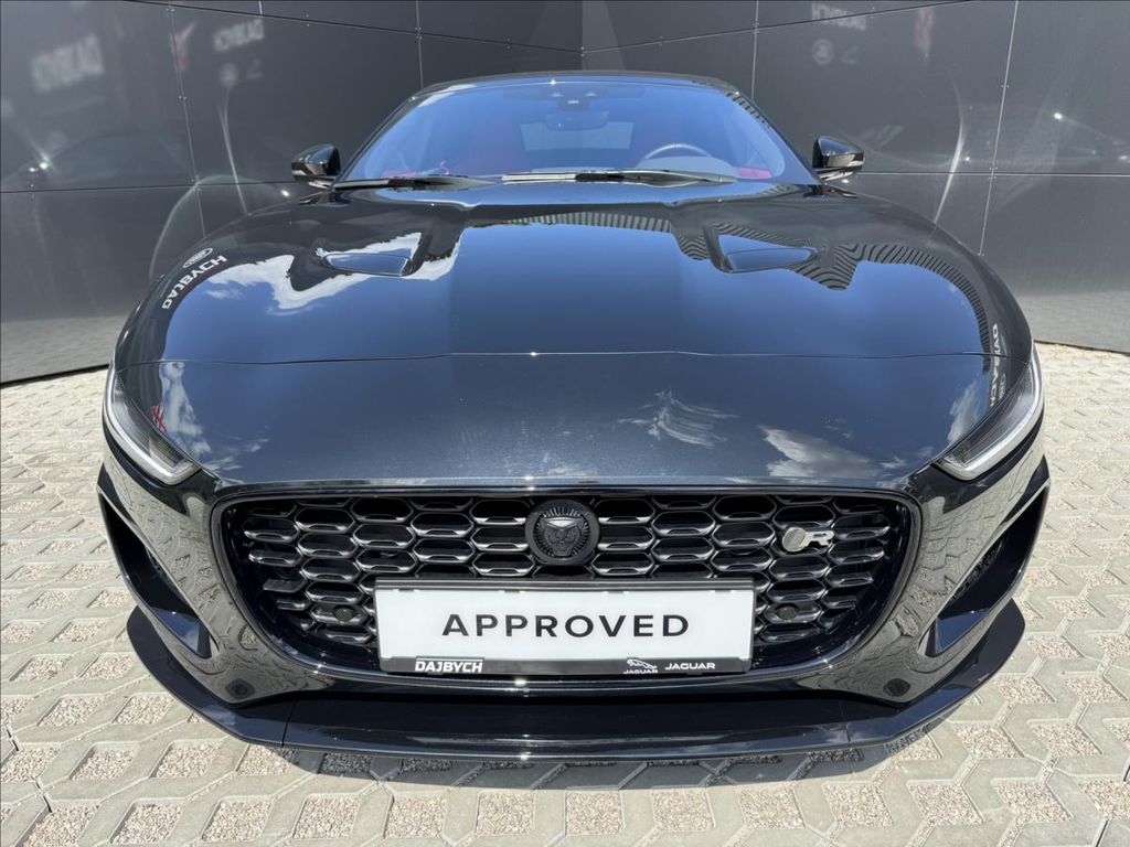Jaguar F-Type 2024