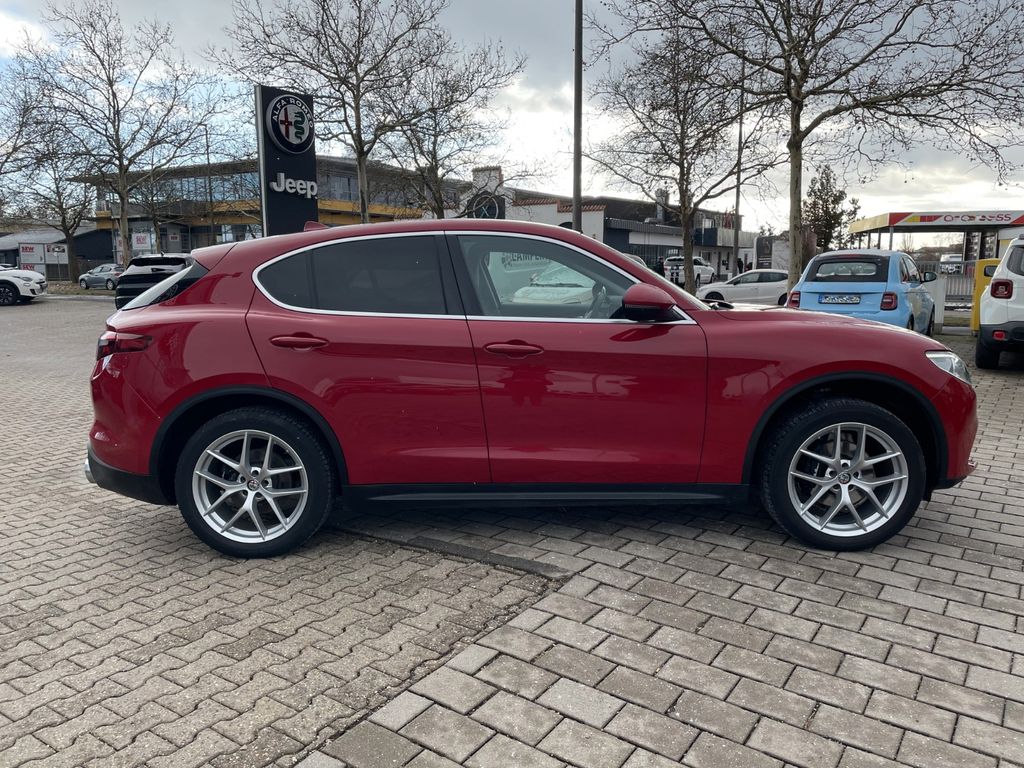 Alfa Romeo Stelvio 2020