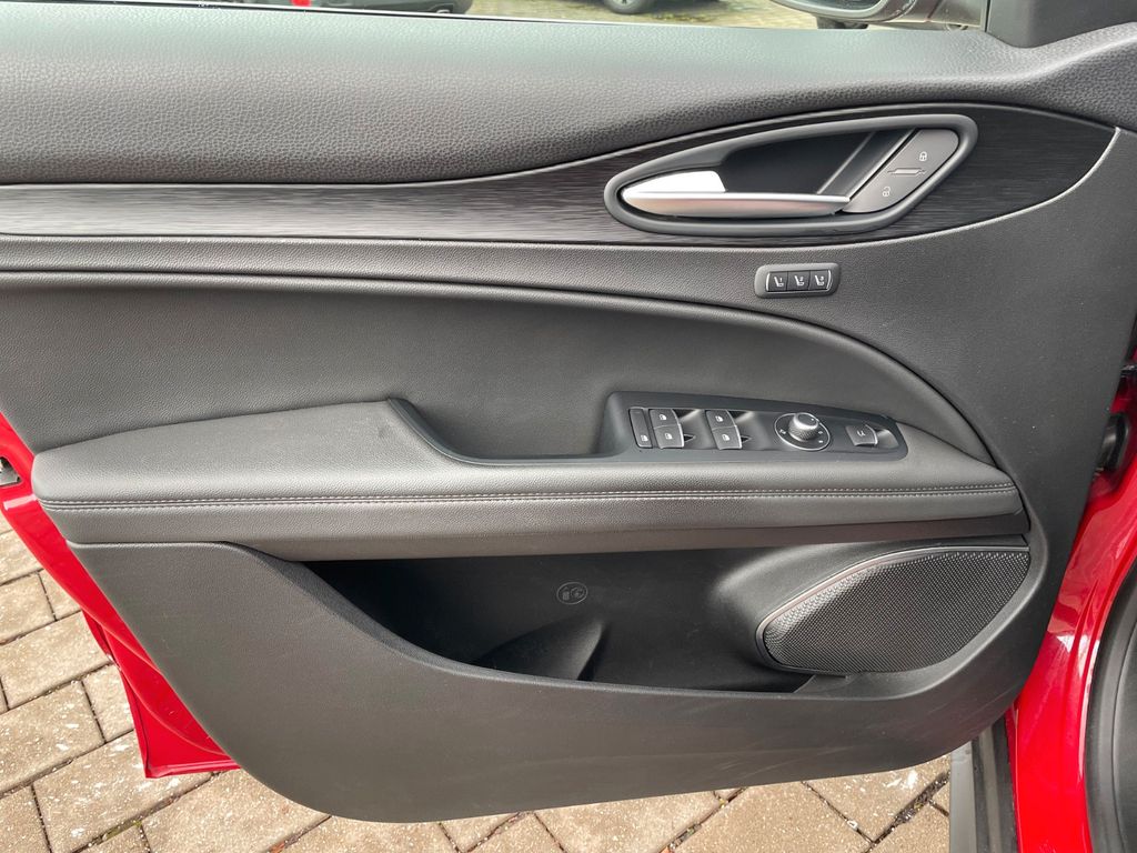 Alfa Romeo Stelvio 2020