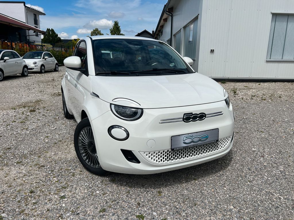 Fiat 500e 2023