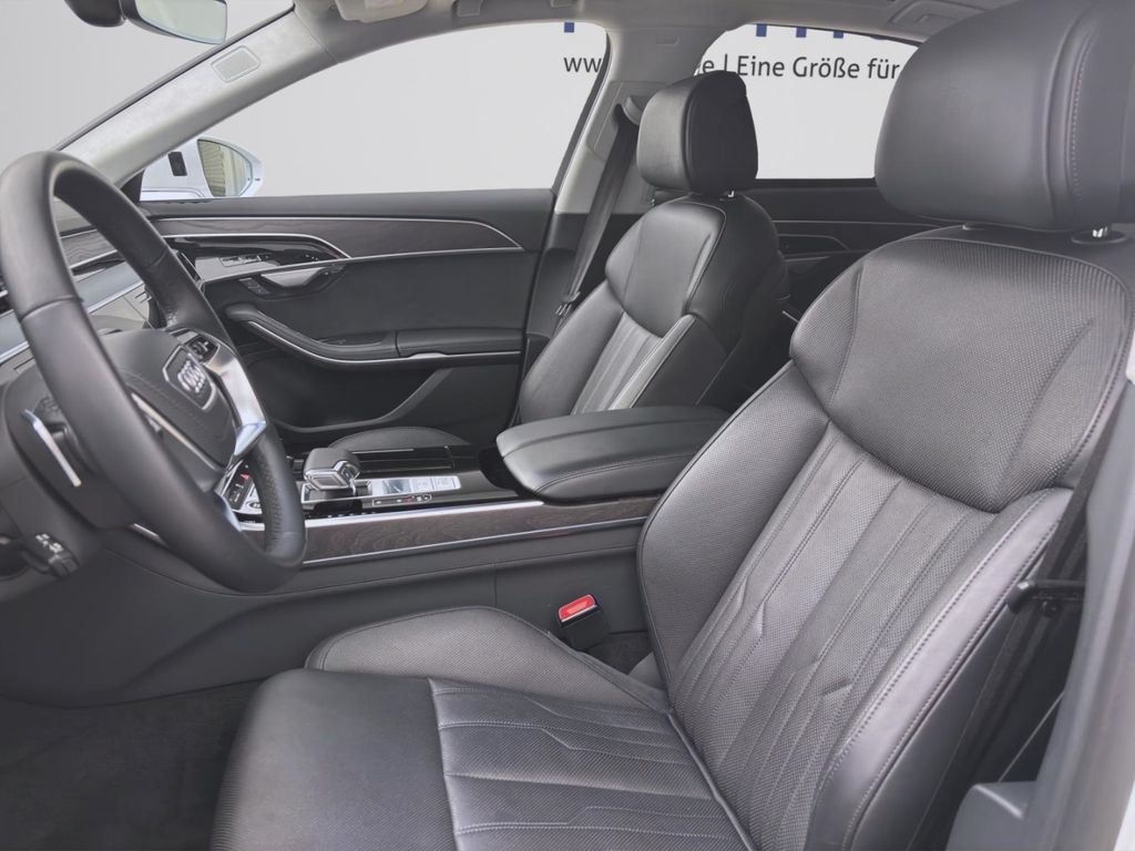 Audi A8 2022