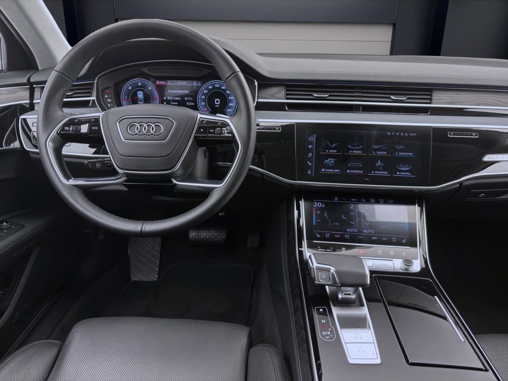 Audi A8 2022