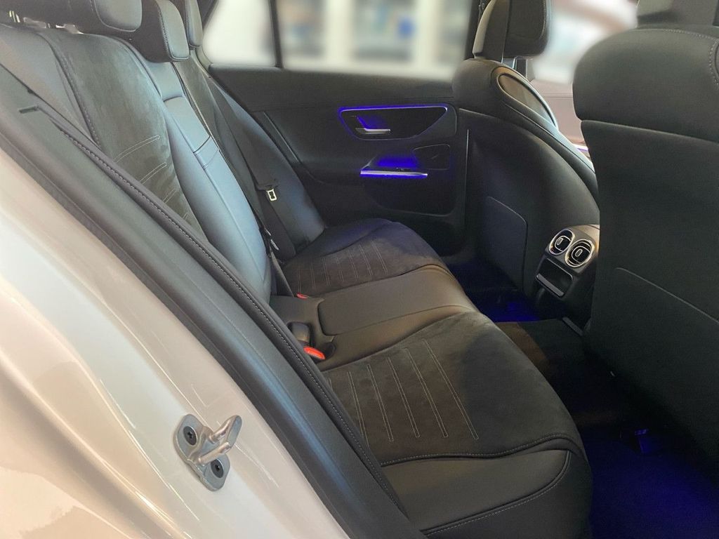 Mercedes-Benz C 300 2024