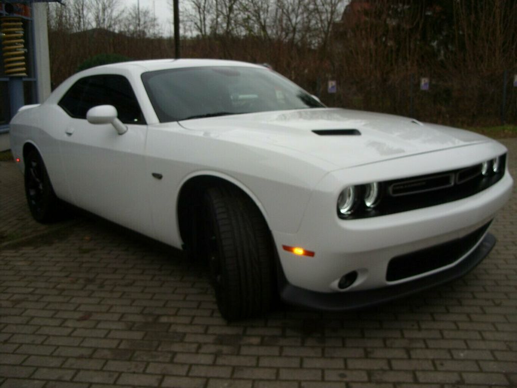 Dodge Challenger 2019