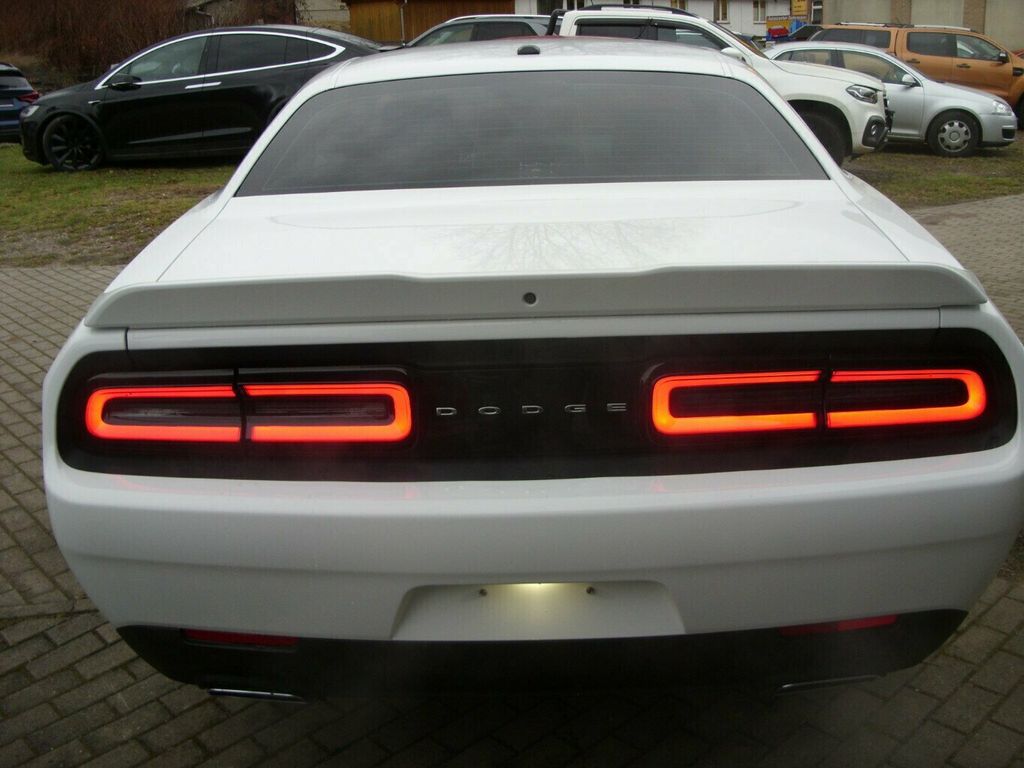 Dodge Challenger 2019