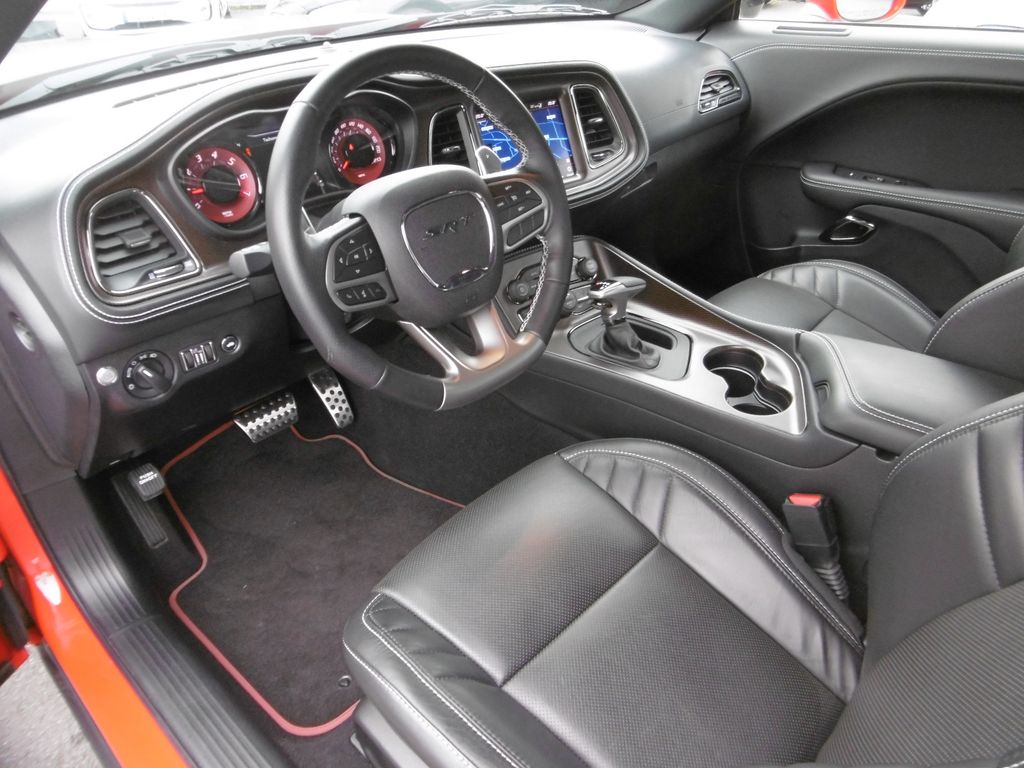 Dodge Challenger 2023