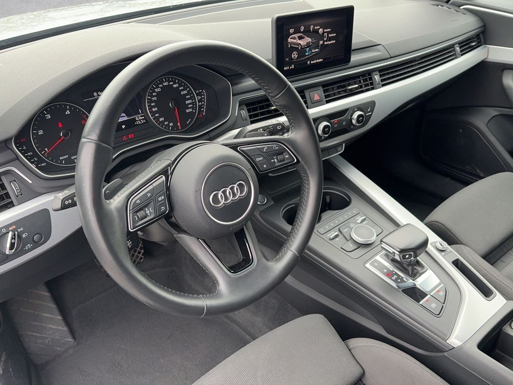 Audi A4 2017