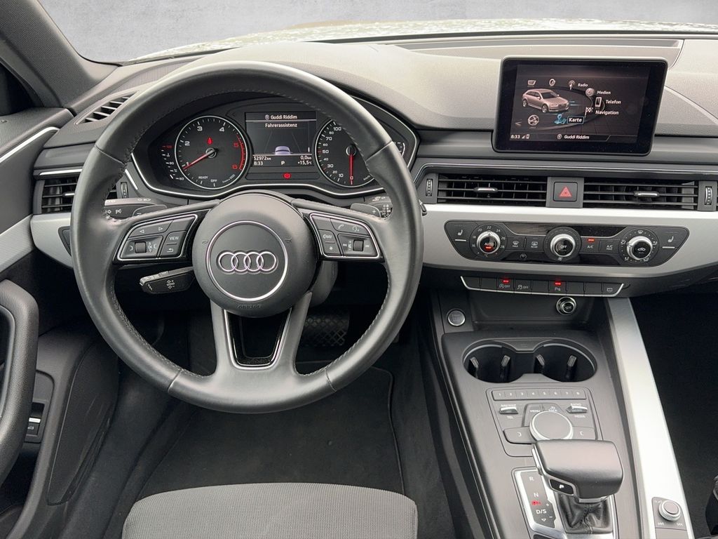 Audi A4 2017