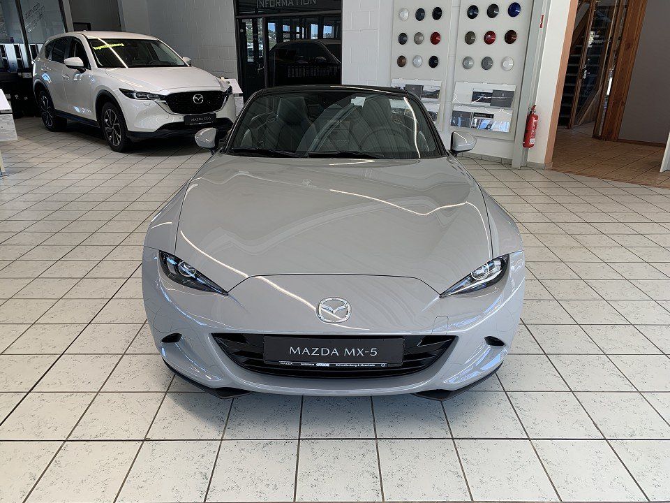 Mazda MX-5 2025