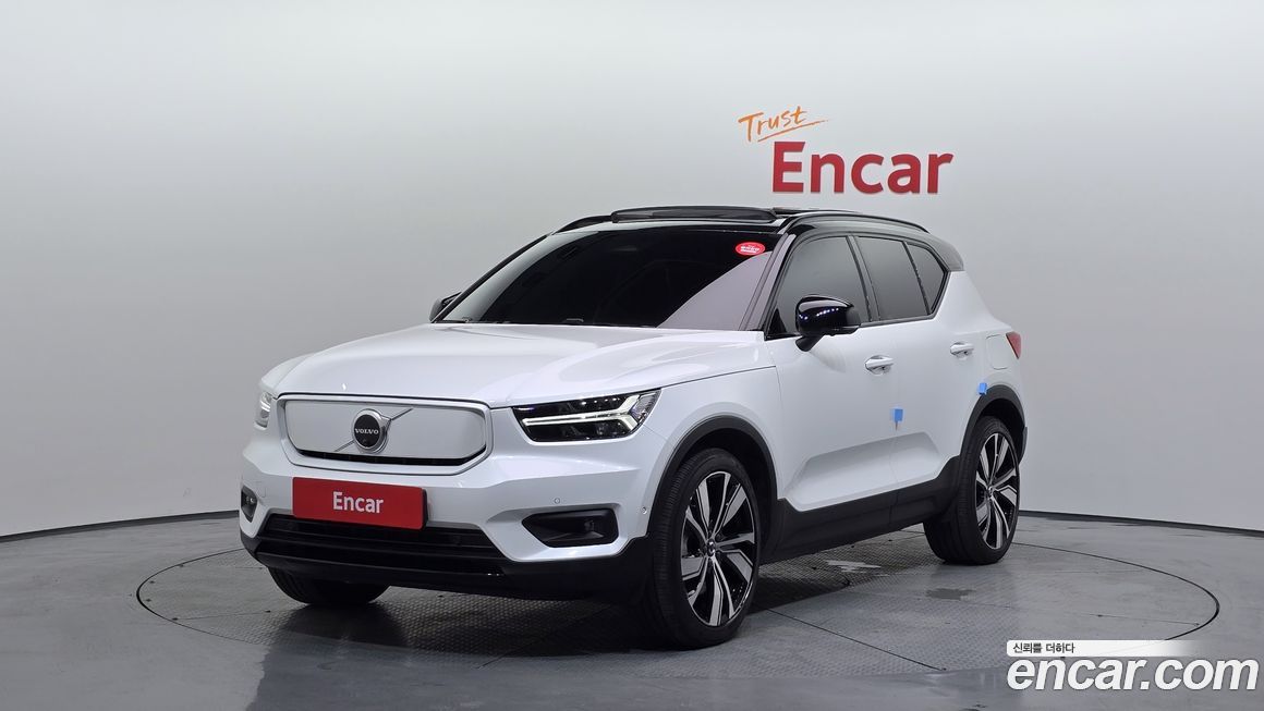 Volvo XC40 2022