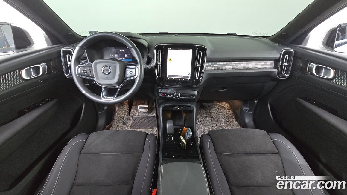 Volvo XC40 2022