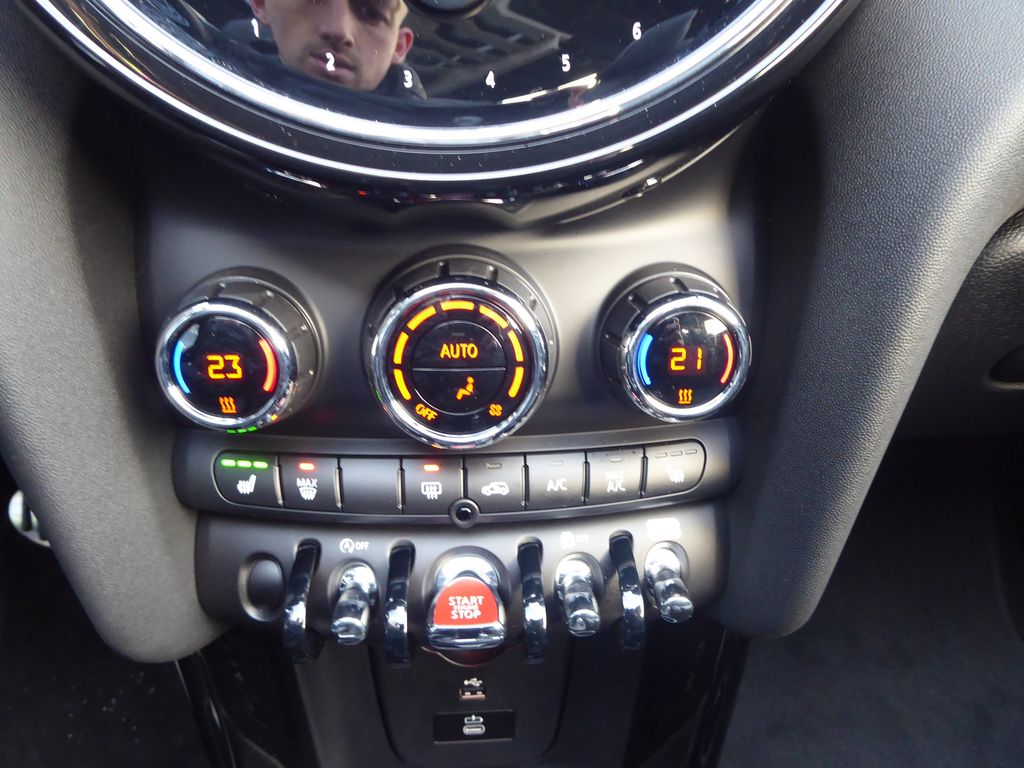 MINI John Cooper Works Cabrio 2023