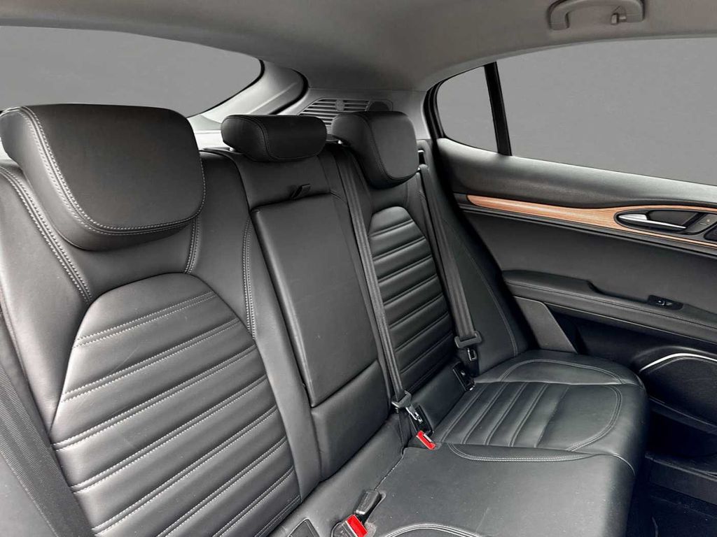 Alfa Romeo Stelvio 2017