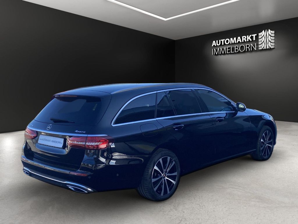 Mercedes-Benz E 300 2021