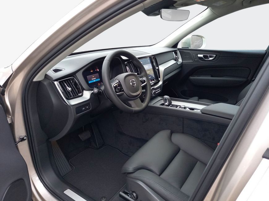 Volvo XC60 2024