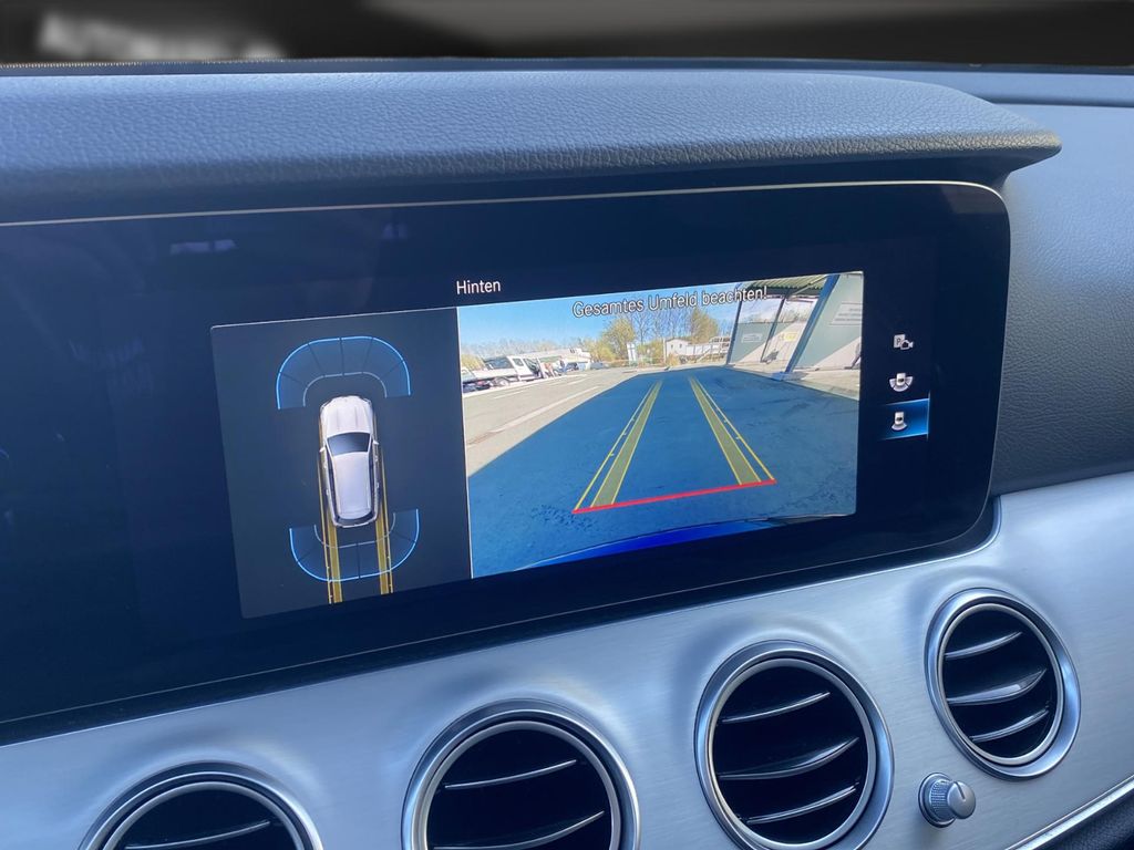 Mercedes-Benz E 300 2021