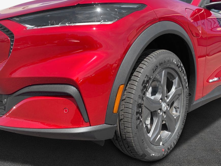 Ford Mustang Mach-E 2023