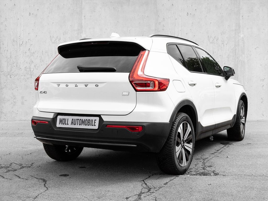 Volvo XC40 2023