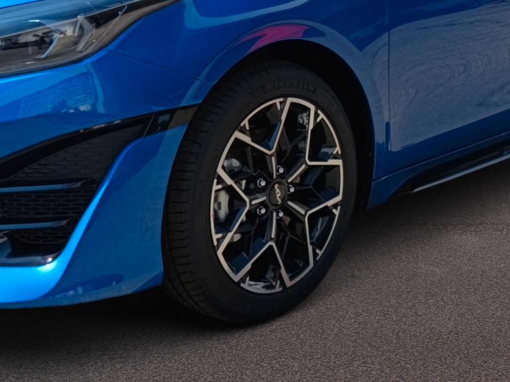 Kia pro cee'd / ProCeed