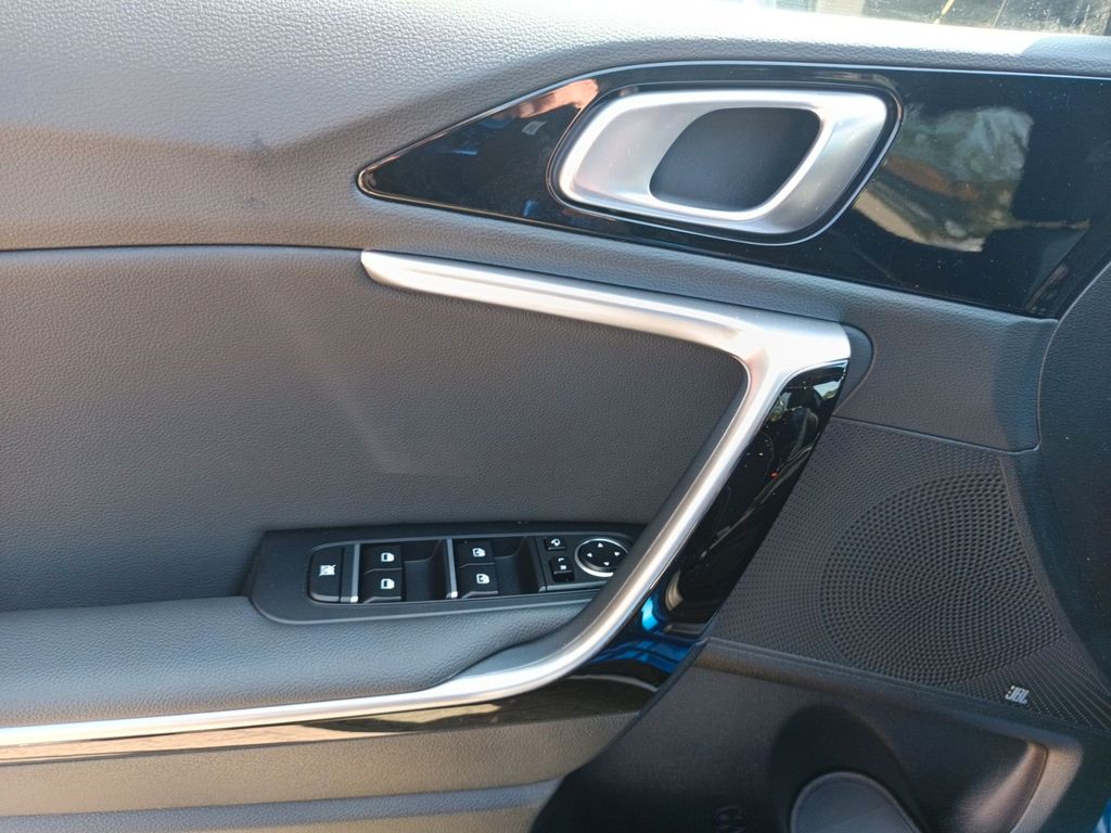 Kia pro cee'd / ProCeed