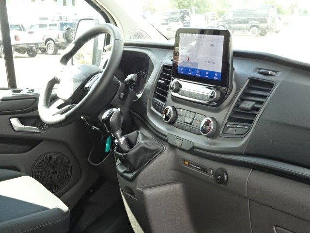 Ford Transit Custom 2024