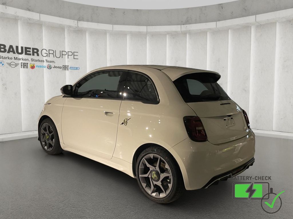 Abarth 500 2025