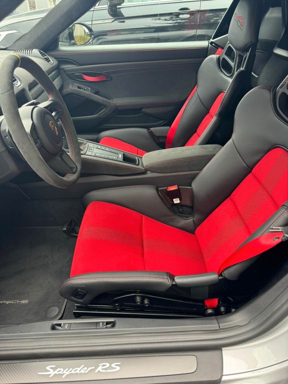 Porsche Boxster 2024