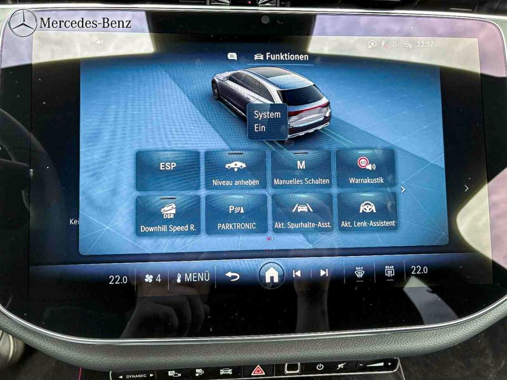 Mercedes-Benz E 300 2025