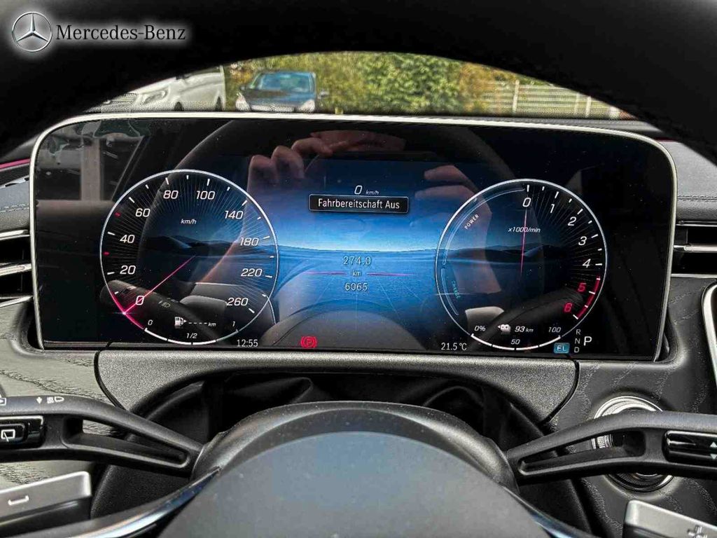 Mercedes-Benz E 300 2025