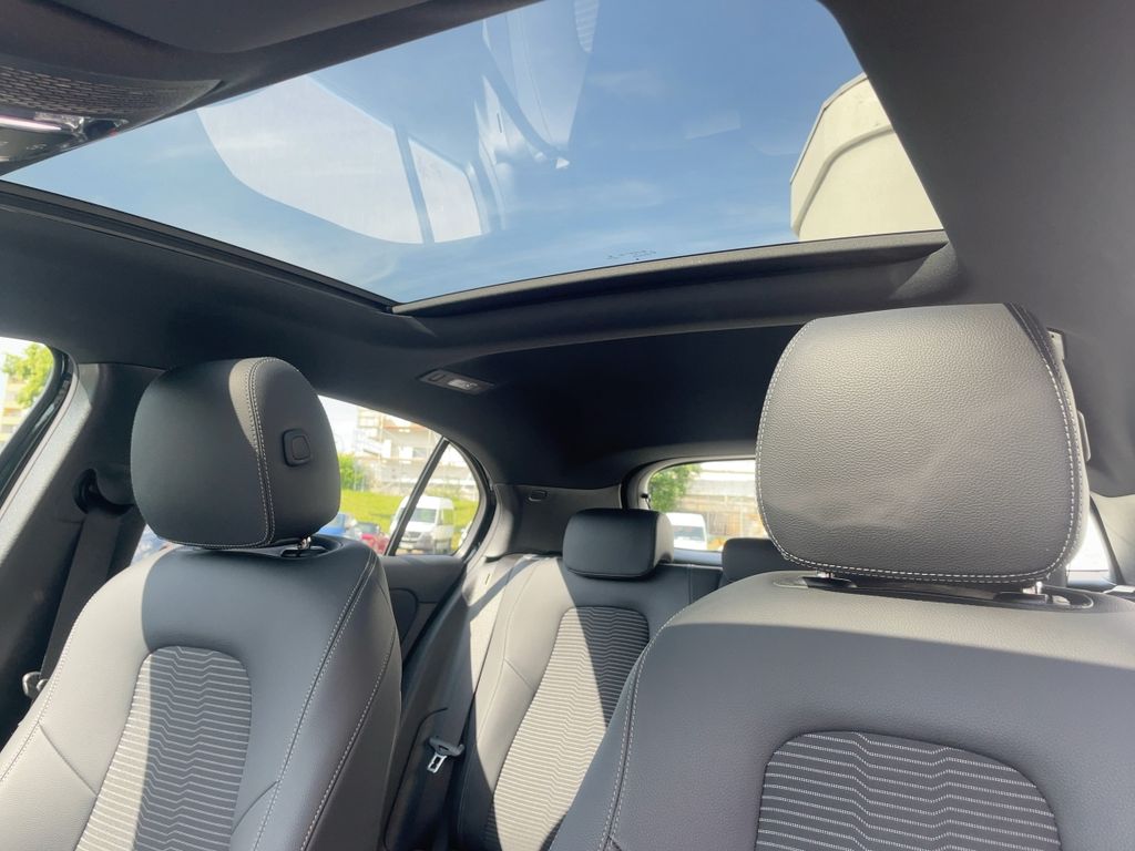 Mercedes-Benz A 200 2022