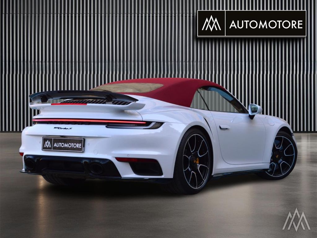Porsche 911 2023