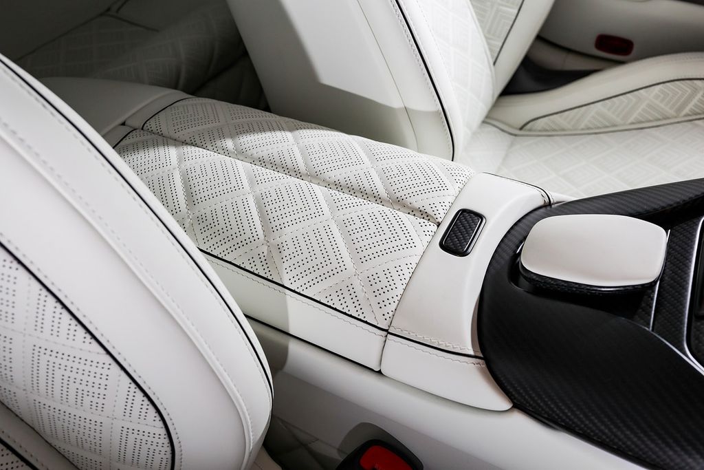 Mercedes-Benz AMG GT 2024