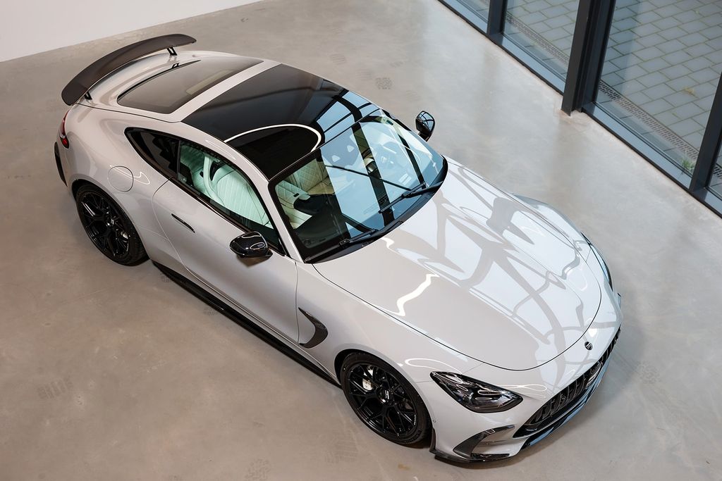Mercedes-Benz AMG GT 2024